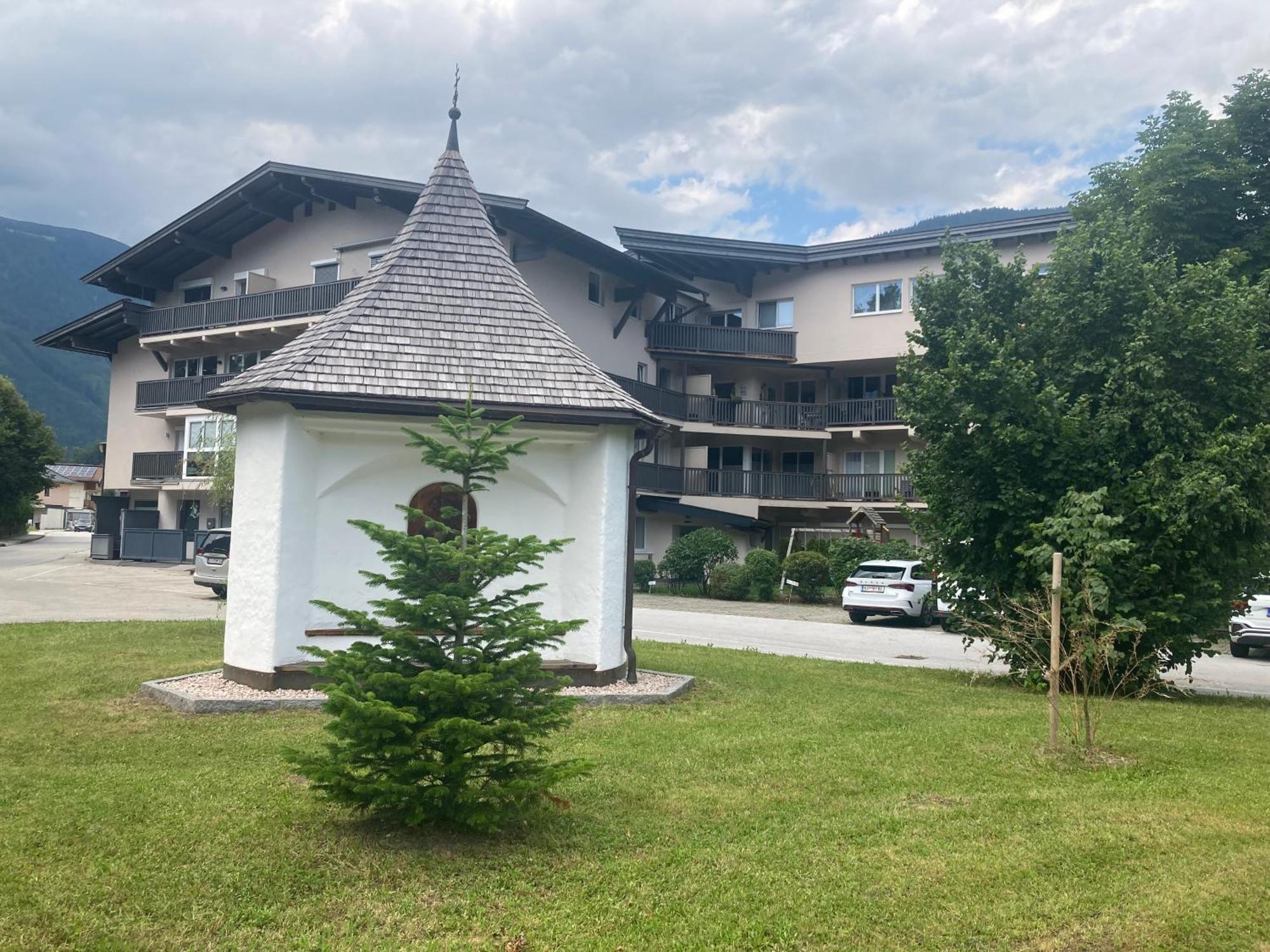Alpenluxus Presents Design Lodge - Terrace & Car Park Kramsach Kültér fotó